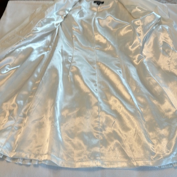 Bebe White Trench Coat Size XS - Picture 16 of 16